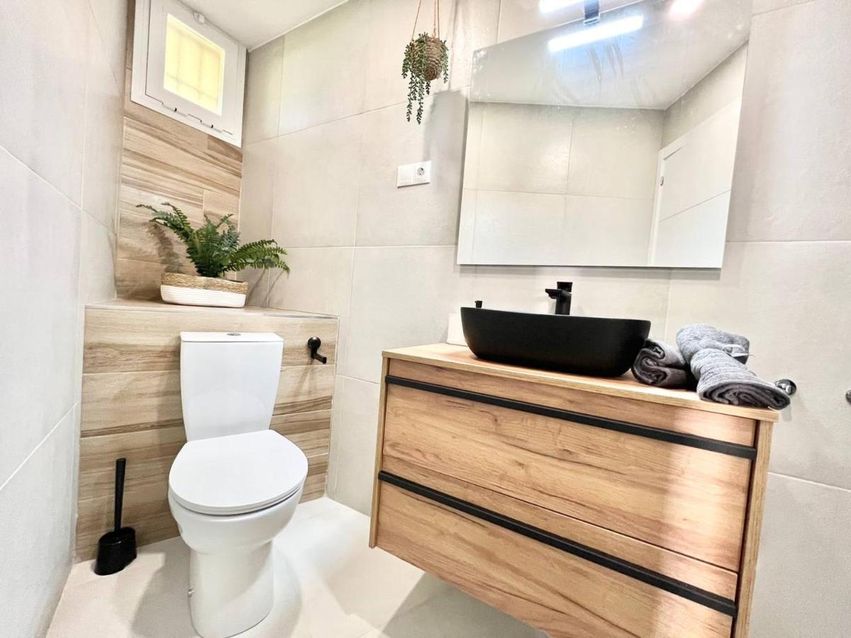 Erisa Ib Carihuela - Torremolinos Lägenhet Exteriör bild